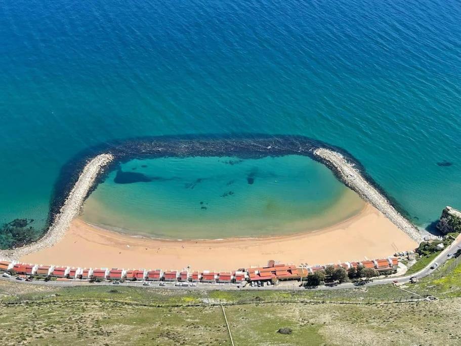 Beach Front Apartment Gibraltar Exterior foto