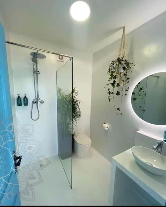 Beach Front Apartment Gibraltar Exterior foto